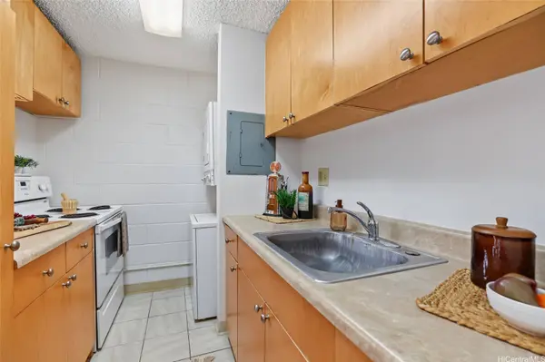 1415 Liholiho ST #202, Honolulu, HI 96822