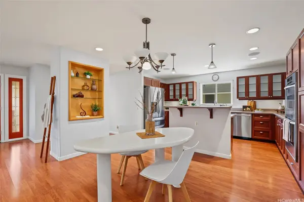 3210 Oahu AVE, Honolulu, HI 96822