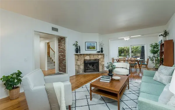 5874 Freeman AVE, La Crescenta, CA 91214