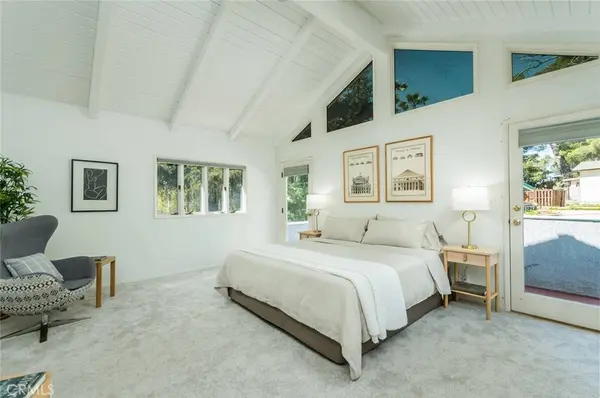 5874 Freeman AVE, La Crescenta, CA 91214