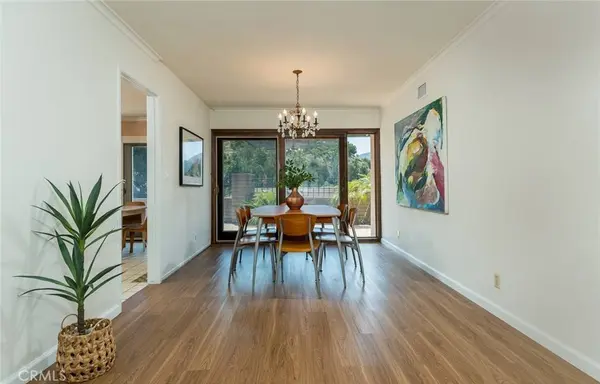 2251 El Arbolita DR, Glendale, CA 91208