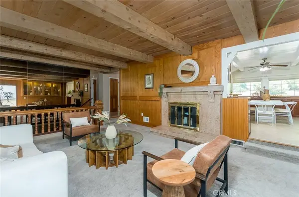 1835 Las Flores DR, Glendale, CA 91207