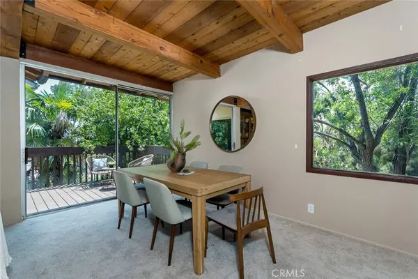 1835 Las Flores DR, Glendale, CA 91207