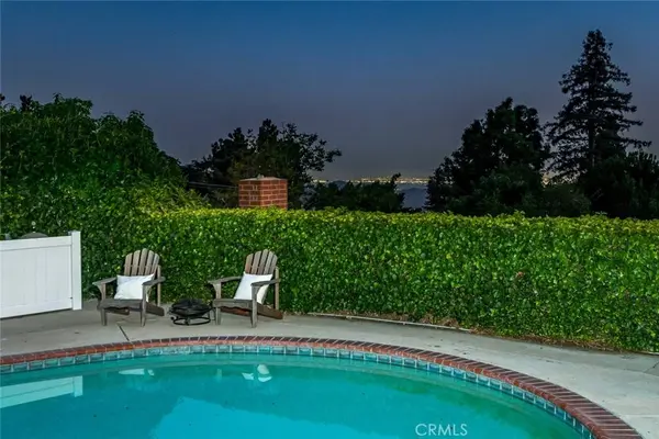 2320 Jayma LN, La Crescenta, CA 91214