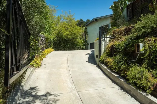 2770 Mira Vista DR, Glendale, CA 91208