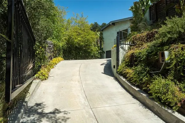 2770 Mira Vista DR, Glendale, CA 91208