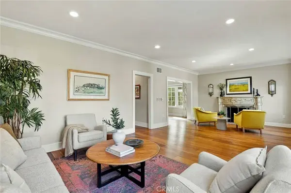 920 S Victoria AVE, Los Angeles, CA 90019