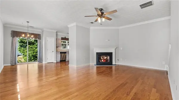 4805 Zephyr Cove PL, Flowery Branch, GA 30542