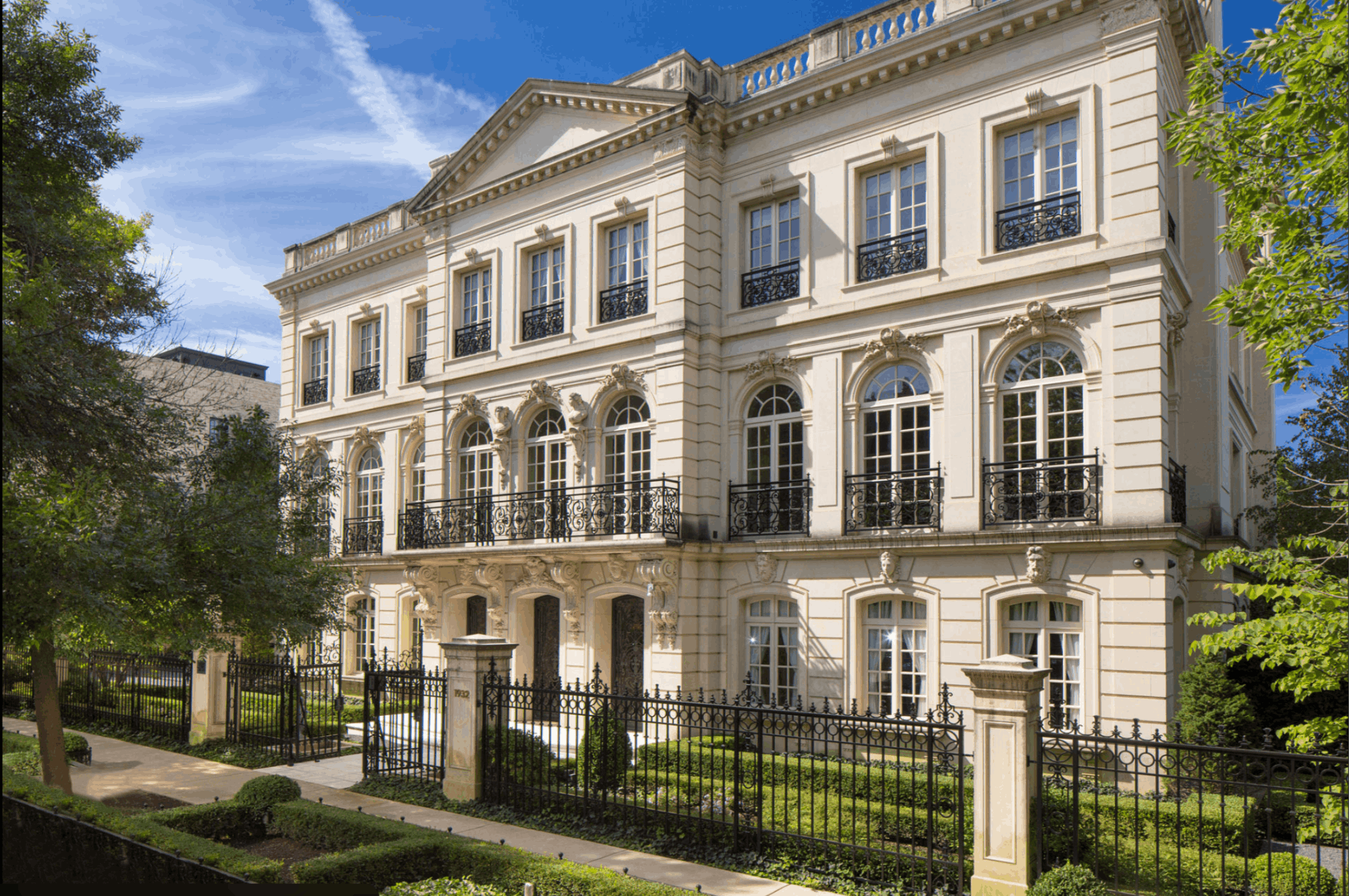 Burling Street Property