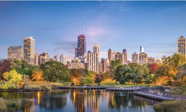 Maps Can’t Keep Up: Overlap and Identity in Chicago’s Top 10 Neighborhoods