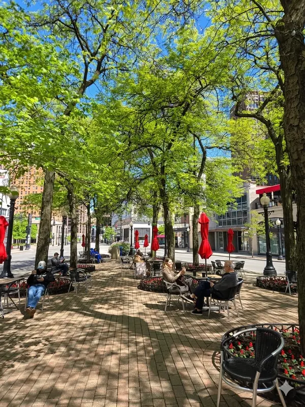 Image of Mariano Park in the Gold Coast, Chicago