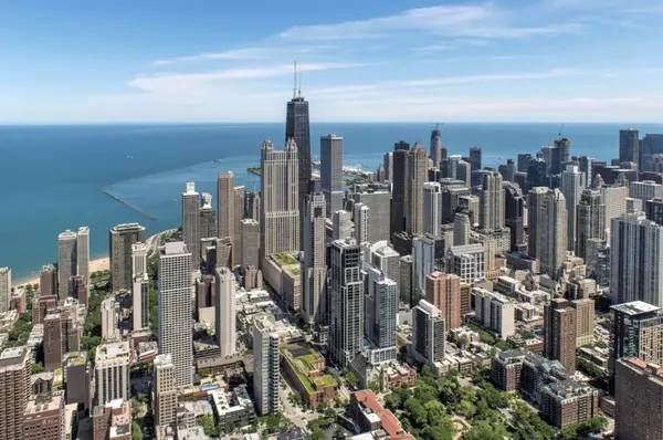 In Chicago’s Near North, one pocket of the condo market isn’t seeing bidding wars