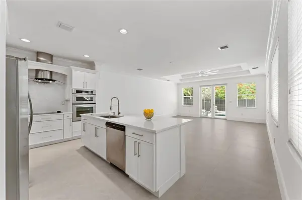 610 SW 10th St #610, Fort Lauderdale, FL 33315