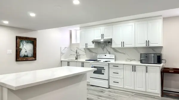 Marpin Court #Room Rental, Niagara Falls, ON L2H 0P3