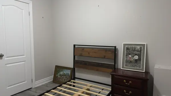 Marpin Court, Niagara Falls, ON L2H 0P3