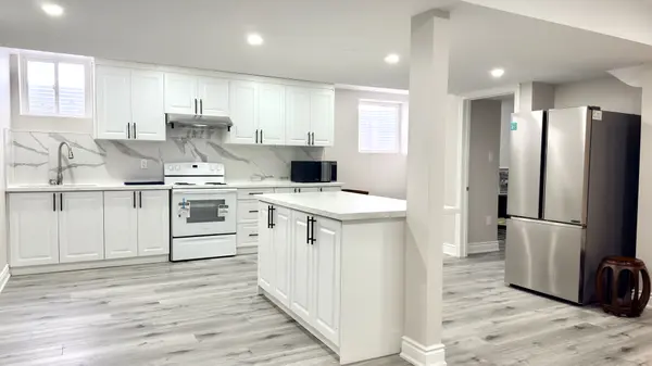 Marpin Court #Room Rental, Niagara Falls, ON L2H 0P3