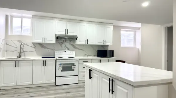 Marpin Court #Room Rental, Niagara Falls, ON L2H 0P3