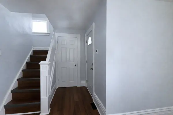 4752 Crawford Place, Niagara Falls, ON L2E 1Z3