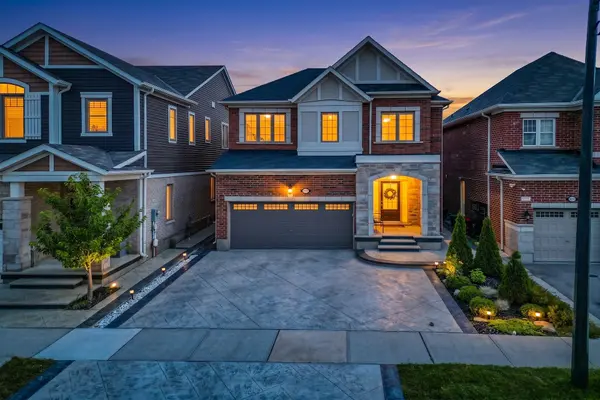 1221 Rose Way, Milton, ON L9E 1L9