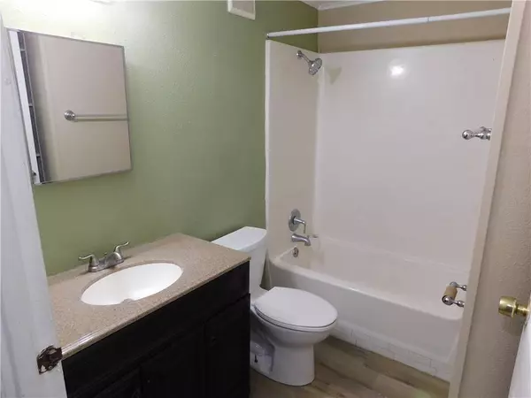 456 7th PL #456, Vero Beach, FL 32962