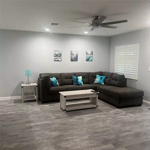 5845 Garrett’s RD, Sebastian, FL 32976