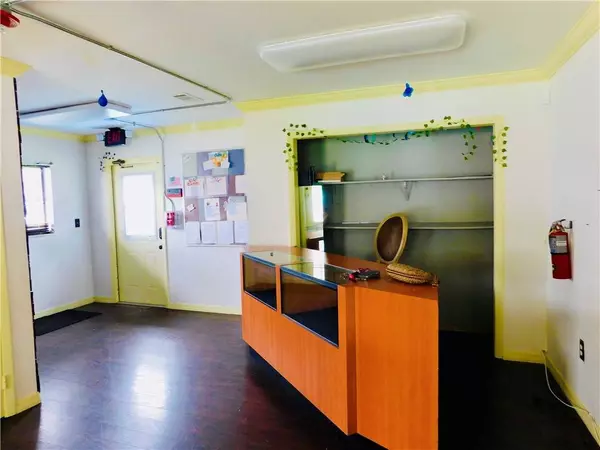 1344 Malabar RD SE, Palm Bay, FL 32907