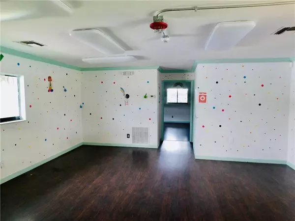 1344 Malabar RD SE, Palm Bay, FL 32907