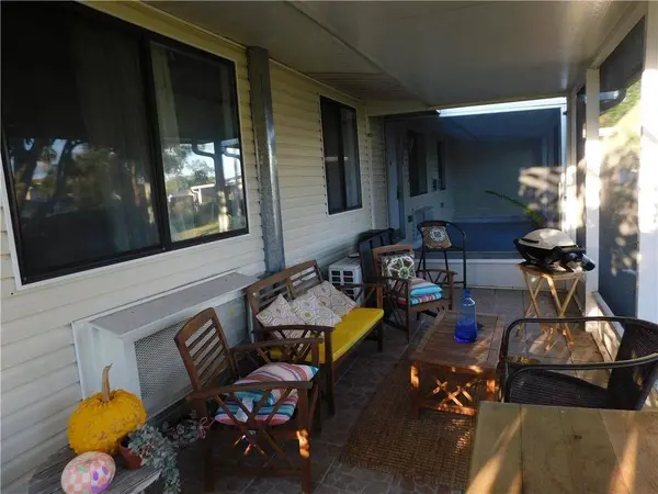 557 7th PL #557, Vero Beach, FL 32962