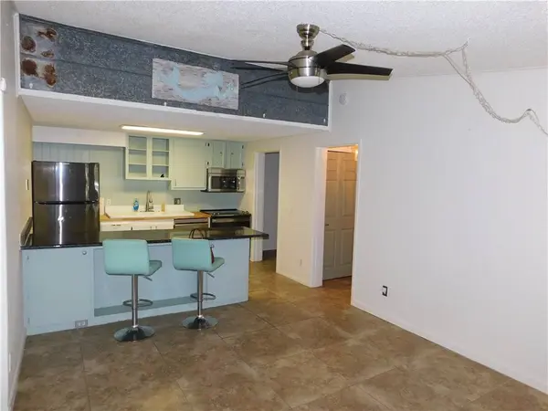 485 7th PL #485, Vero Beach, FL 32962