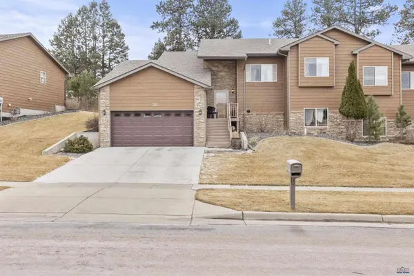 6533 Muirfield Dr, Rapid City, SD 57702