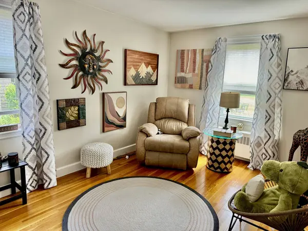 329 Summer St #1, Manchester, MA 01944