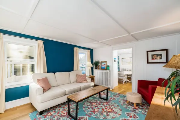 8 Forest Street, Manchester, MA 01944