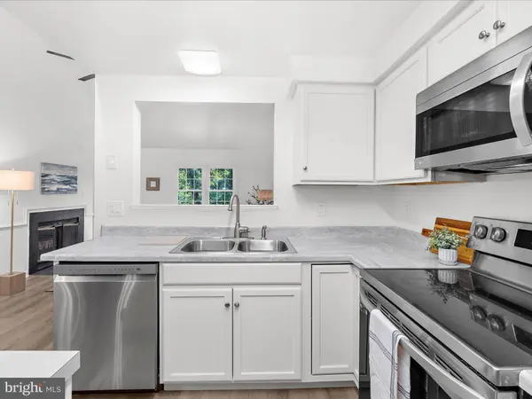 13034 SHADYSIDE LN #14-244, Germantown, MD 20874