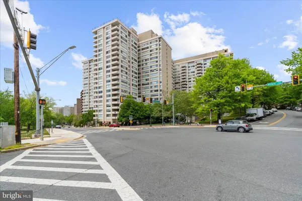 5500 FRIENDSHIP BLVD #2329N, Chevy Chase, MD 20815