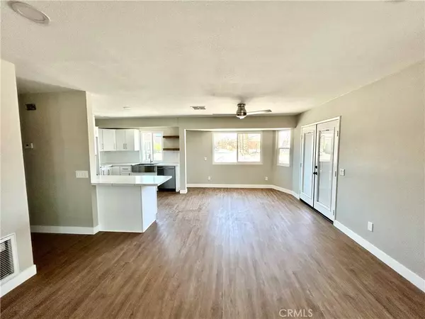 6698 Mesquite DR, 29 Palms, CA 92277