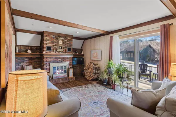 1 Racawana Road, Lake George, NY 12845