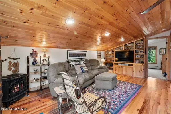 747 Irishtown Road, Minerva, NY 12851