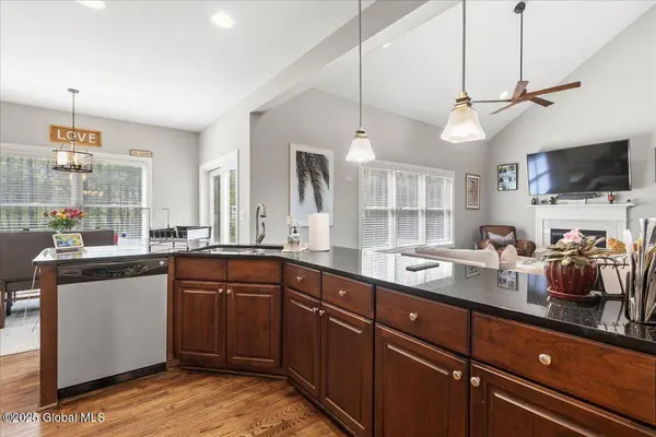 13 Noble Way, Queensbury, NY 12804