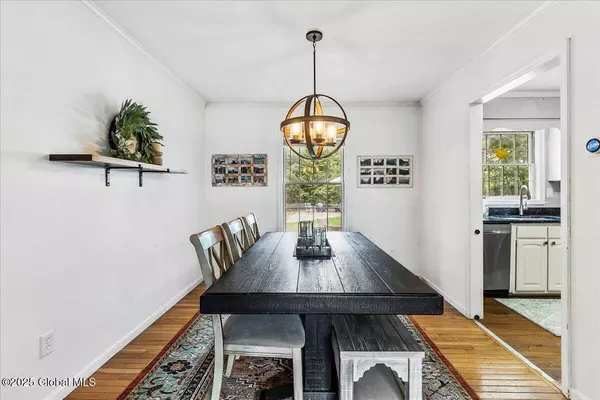 13 Heresford Lane, Queensbury, NY 12804