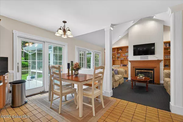 13 Beacon Hill Drive, Saratoga Springs, NY 12866