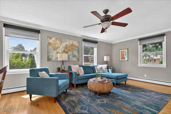 9 Eldorado Drive, Clifton Park, NY 12065