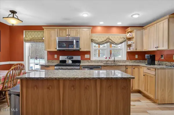 45 Graves Road, Stillwater, NY 12118