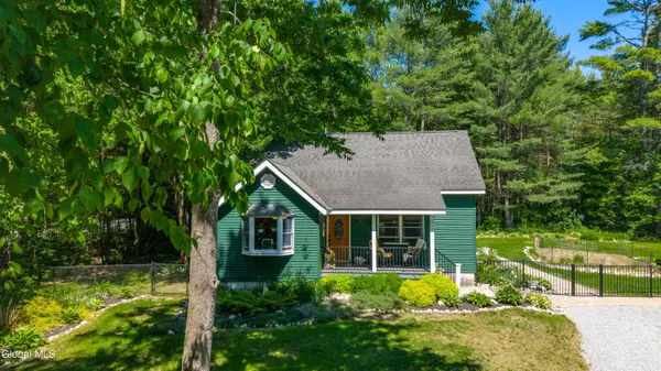 8 Hemlock Drive, Schroon Lake, NY 12870