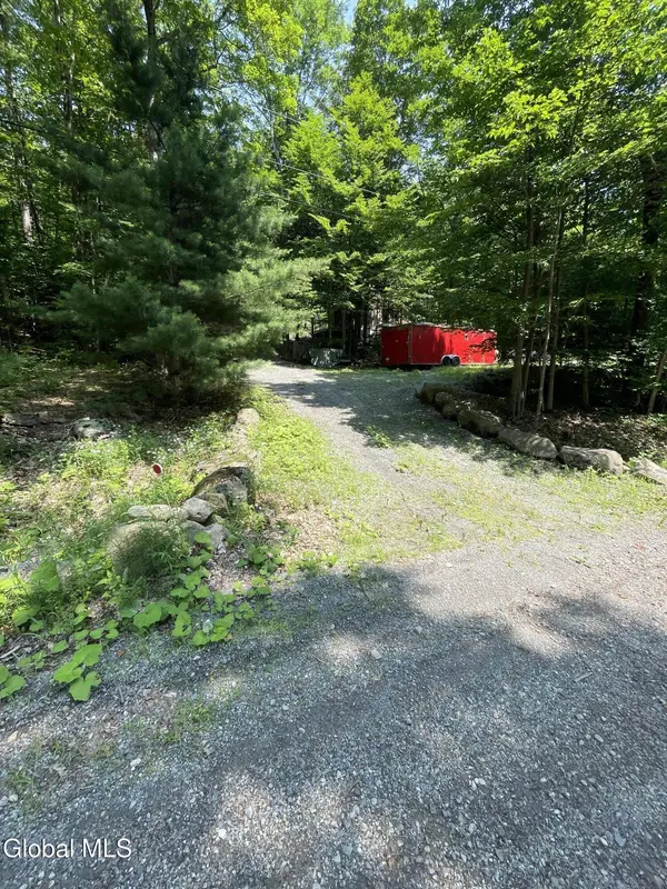 139 Hogtown Road, Fort Ann, NY 12827