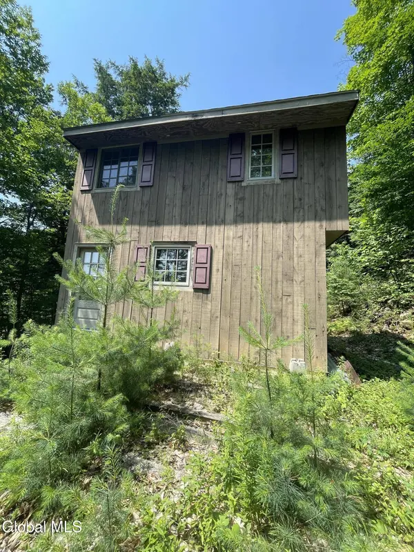139 Hogtown Road, Fort Ann, NY 12827