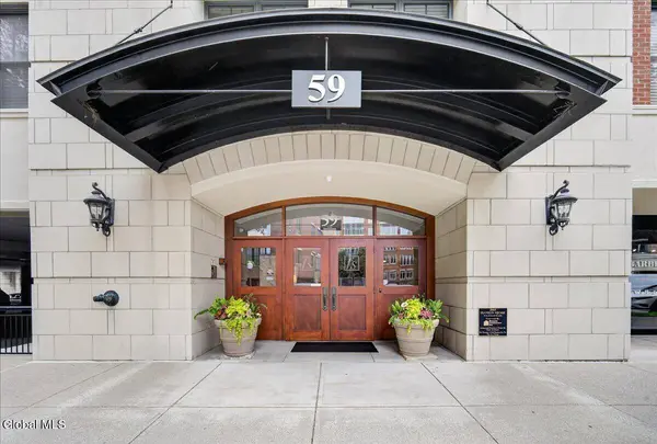 59 Railroad Place #Unit 501, Saratoga Springs, NY 12866