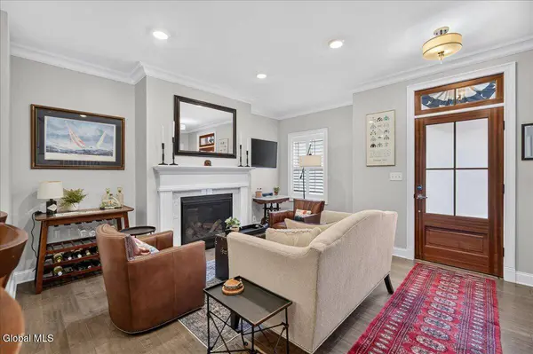 37 White Street #Unit B, Saratoga Springs, NY 12866