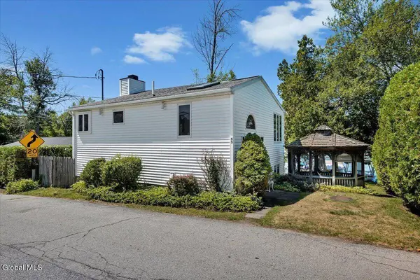 55 Rockhurst Road, Queensbury, NY 12804