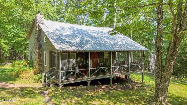 523 Loch Muller Road, Schroon, NY 12870