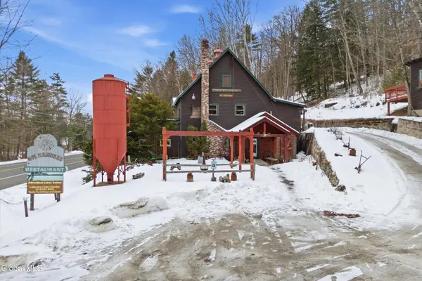 L4.200 US-9, Schroon Lake, NY 12870